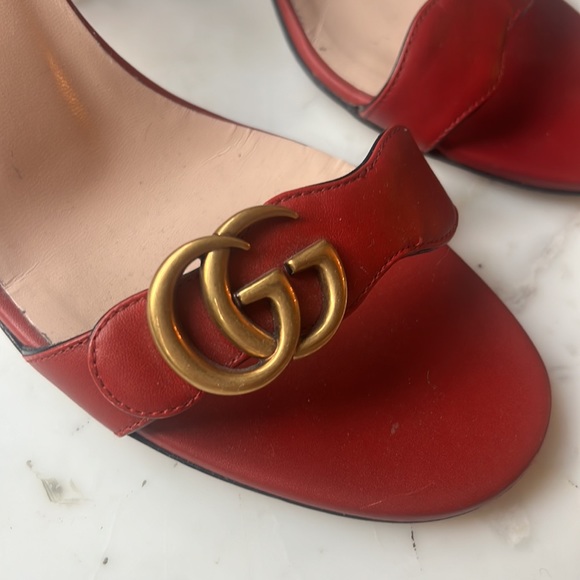 Gucci red leather, Marmont block heel sandals - Picture 4 of 7